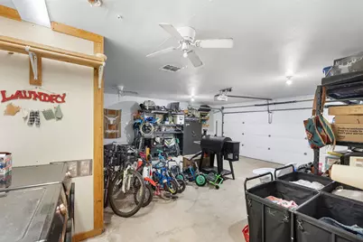 705 Palmer Street, Rockdale, TX 76567 - Photo 25