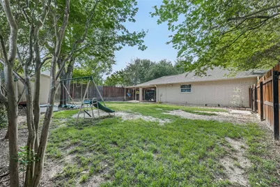 705 Palmer Street, Rockdale, TX 76567 - Photo 17