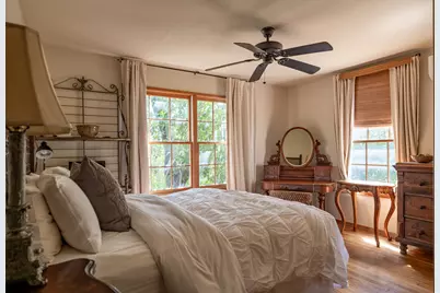2410 Dormarion Lane, Austin, TX 78703 - Photo 5