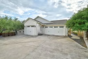 4115 Noon Day Cove, Spicewood, TX 78669 - Photo 35