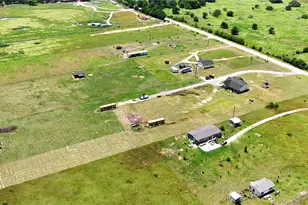 2889 Old McMahan Rd, Lockhart, TX 78644 - Photo 33