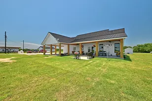 2889 Old McMahan Rd, Lockhart, TX 78644 - Photo 27
