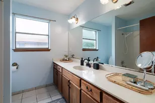 405 Brookhollow Dr, Pflugerville, TX 78660 - Photo 17