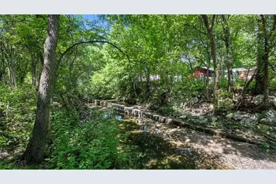 2907 E Martin Luther King Jr Boulevard, Austin, TX 78702 - Photo 11