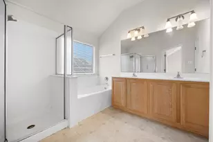 10005 Mount Rainier Dr, Austin, TX 78747 - Photo 23