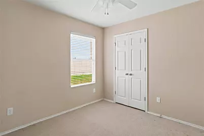 405 Bandara Woods Boulevard, Elgin, TX 78621 - Photo 25