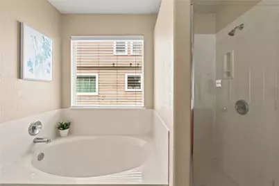 405 Bandara Woods Boulevard, Elgin, TX 78621 - Photo 21