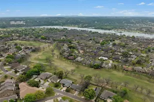 407 Olympia Fields St, Meadowlakes, TX 78654 - Photo 33