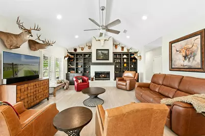 407 Olympia Fields Street, Meadowlakes, TX 78654 - Photo 5