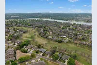 407 Olympia Fields Street, Meadowlakes, TX 78654 - Photo 31
