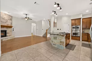 9550 Savannah Ridge Dr, Austin, TX 78726 - Photo 15