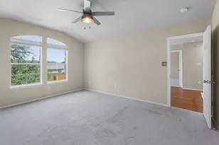 206 Killian Loop, Hutto, TX 78634 - Photo 15