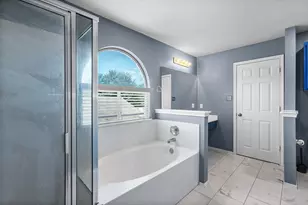 206 Killian Loop, Hutto, TX 78634 - Photo 17