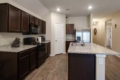 928 Adler Way, San Marcos, TX 78666 - Photo 5