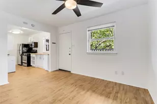 2401 Manor Rd, Austin, TX 78722 - Photo 5