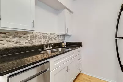 2401 Manor Road #210, Austin, TX 78722 - Photo 9