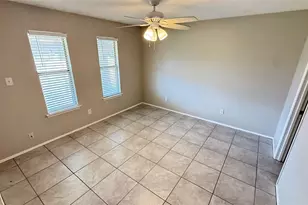 107 Owen Cir, Georgetown, TX 78626 - Photo 5