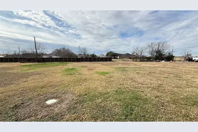 107 Owen Circle, Georgetown, TX 78626 - Photo 13