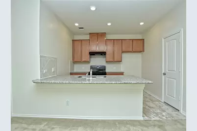 2950 Old Settlers Boulevard #4, Round Rock, TX 78665 - Photo 11