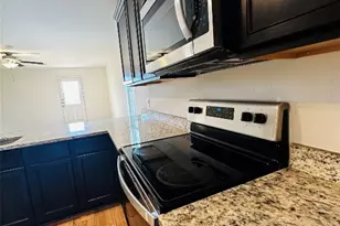 18501 Quiet Range Dr, Elgin, TX 78621 - Photo 9