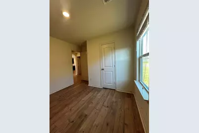 18501 Quiet Range Drive, Elgin, TX 78621 - Photo 21