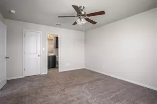 215 Friendship Oak Dr, San Marcos, TX 78666 - Photo 13