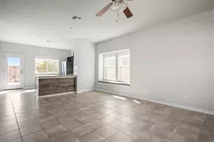 215 Friendship Oak Dr, San Marcos, TX 78666 - Photo 5