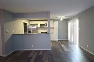 5808 Wellington Dr, Austin, TX 78723 - Photo 5