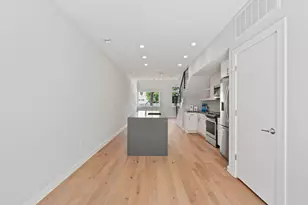 2002 E 7th St, Austin, TX 78702 - Photo 9