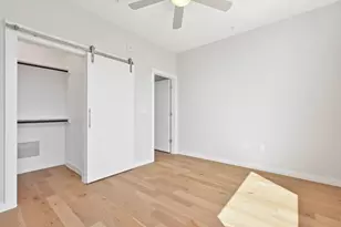 2002 E 7th St, Austin, TX 78702 - Photo 25