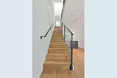 2002 E 7th Street #246, Austin, TX 78702 - Photo 17
