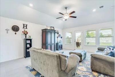 499 Coyote Creek Way, Kyle, TX 78640 - Photo 15