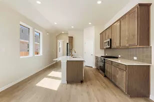 109 Knockout Rose Dr, San Marcos, TX 78666 - Photo 17