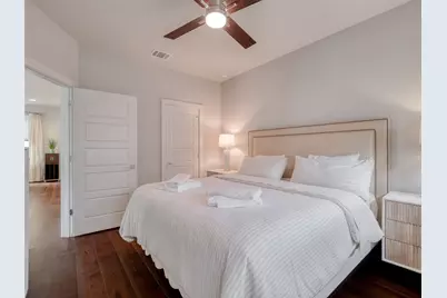 1205 Elm Street #8, Austin, TX 78703 - Photo 13