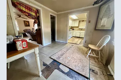 109 Wayside Drive, Elgin, TX 78621 - Photo 7