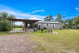 820 Co Rd 454, Taylor, TX 78615 - Photo 17