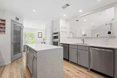 1709 Crested Butte Drive, Austin, TX 78746 - Photo 21