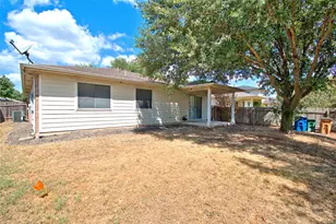 12217 Kilmartin Ln, Austin, TX 78754 - Photo 25