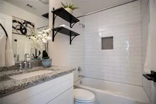 21201 Portsmouth Cove, Lago Vista, TX 78645 - Photo 23