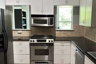 2216 Thornton Rd, Austin, TX 78704 - Photo 9