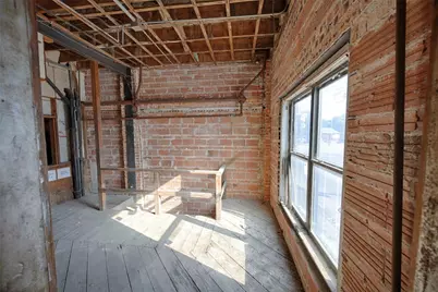 607 Lyons Avenue, Schulenburg, TX 78956 - Photo 19