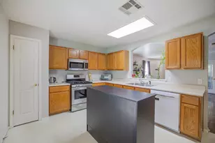 202 McCarthur Dr, Leander, TX 78641 - Photo 9