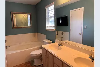 207 Wilderness Trail, Elgin, TX 78621 - Photo 15