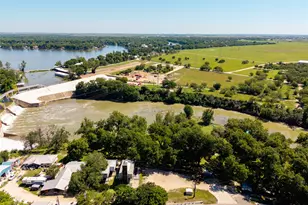 9035 FM725, Mcqueeney, TX 78123 - Photo 37