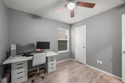 715 Estes Park, Taylor, TX 76574 - Photo 11