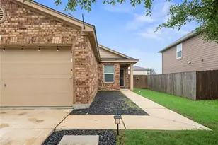 715 Estes Park, Taylor, TX 76574 - Photo 3