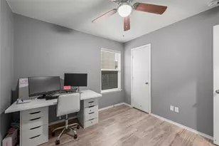 715 Estes Park, Taylor, TX 76574 - Photo 11