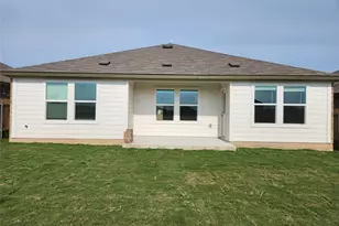 302 Sebring Cir, Hutto, TX 78634 - Photo 9