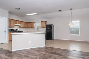 257 Lake Washington Dr, Kyle, TX 78640 - Photo 11