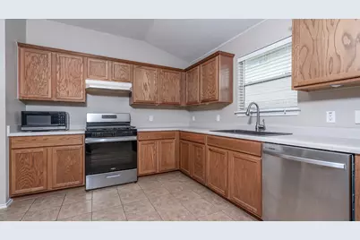257 Lake Washington Drive, Kyle, TX 78640 - Photo 9